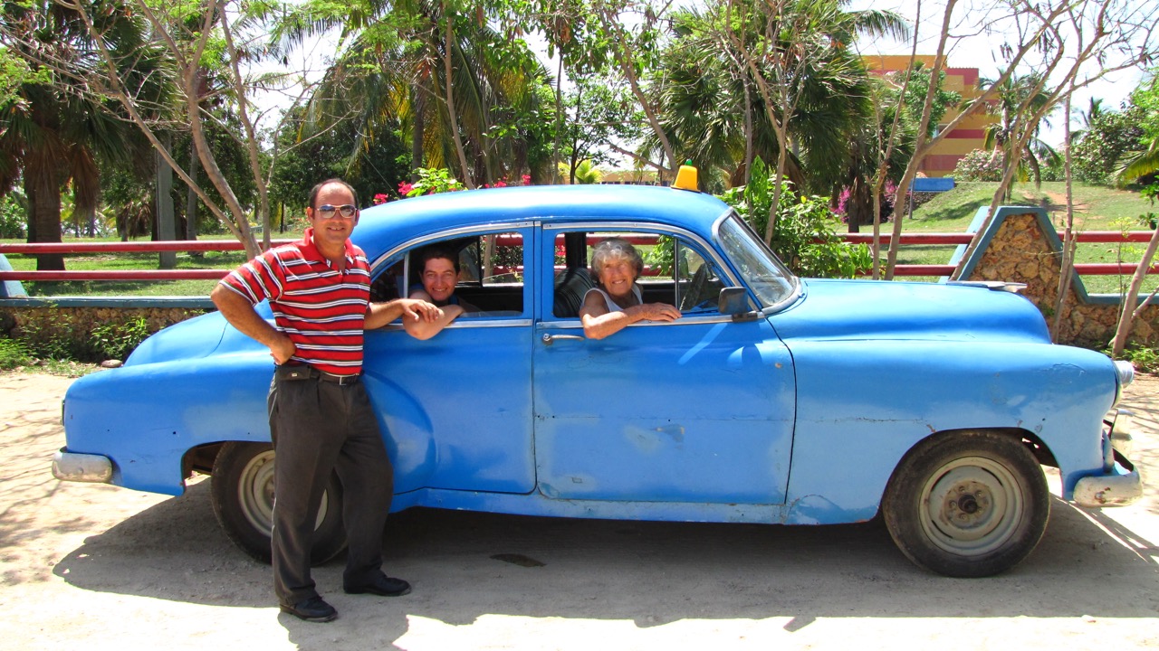 Cuba classic blue car